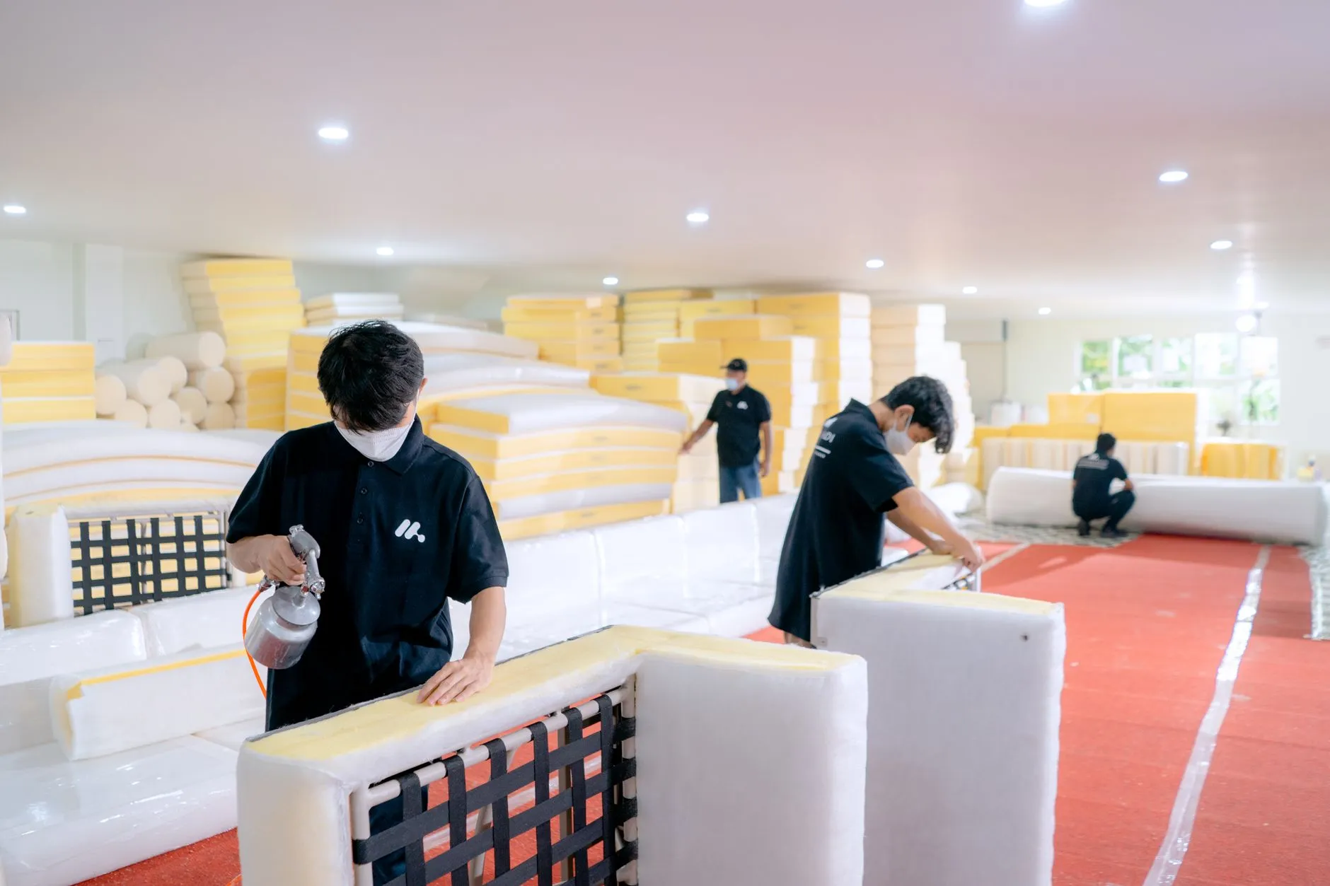 重庆建筑机械租赁中塔吊与施工电梯选型要点解析